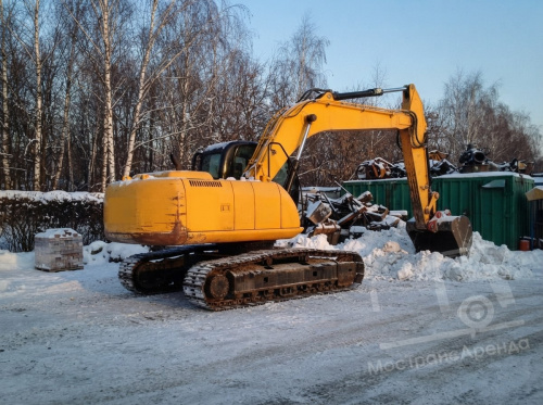 Гусеничный экскаватор JCB JS 190 NC